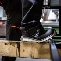 Arbeitsschuhe mit Stahlkappe