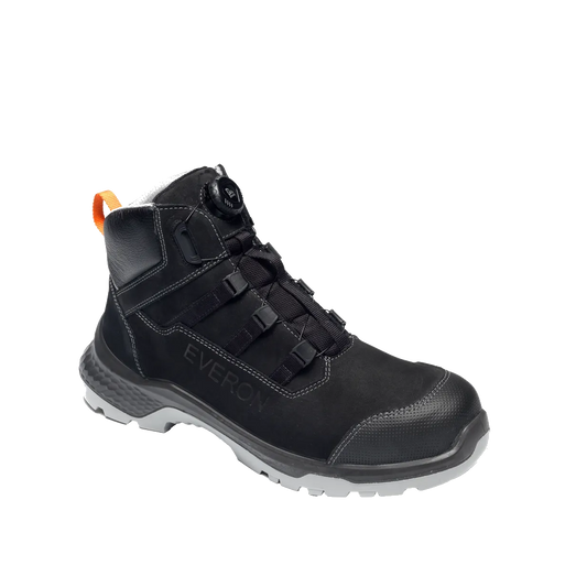 emma-worker-everon-2