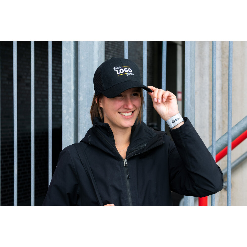 Nilton Trucker cap medium profile curved peak 2146