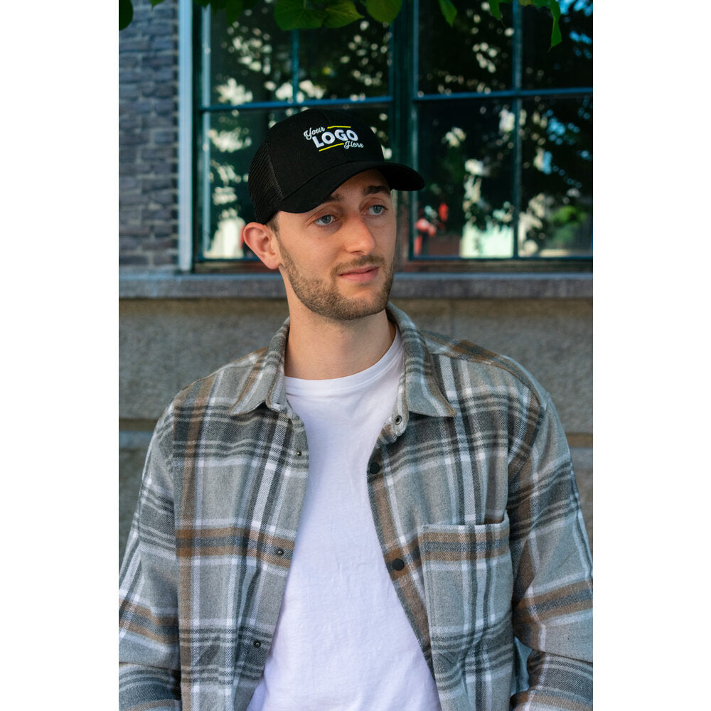 Nilton Trucker cap medium profile curved peak 2146