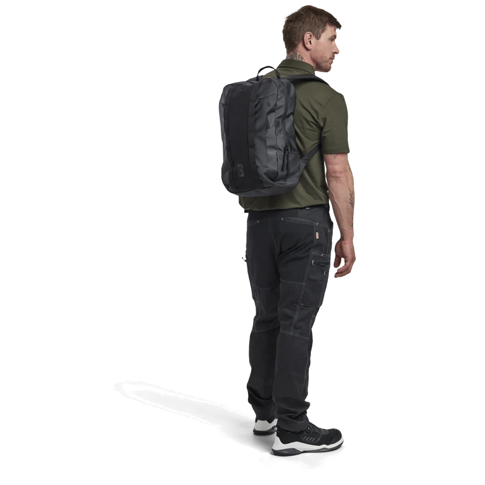 bl2088_blaklader-laptop-rugzak-20-l-2088-0000-front