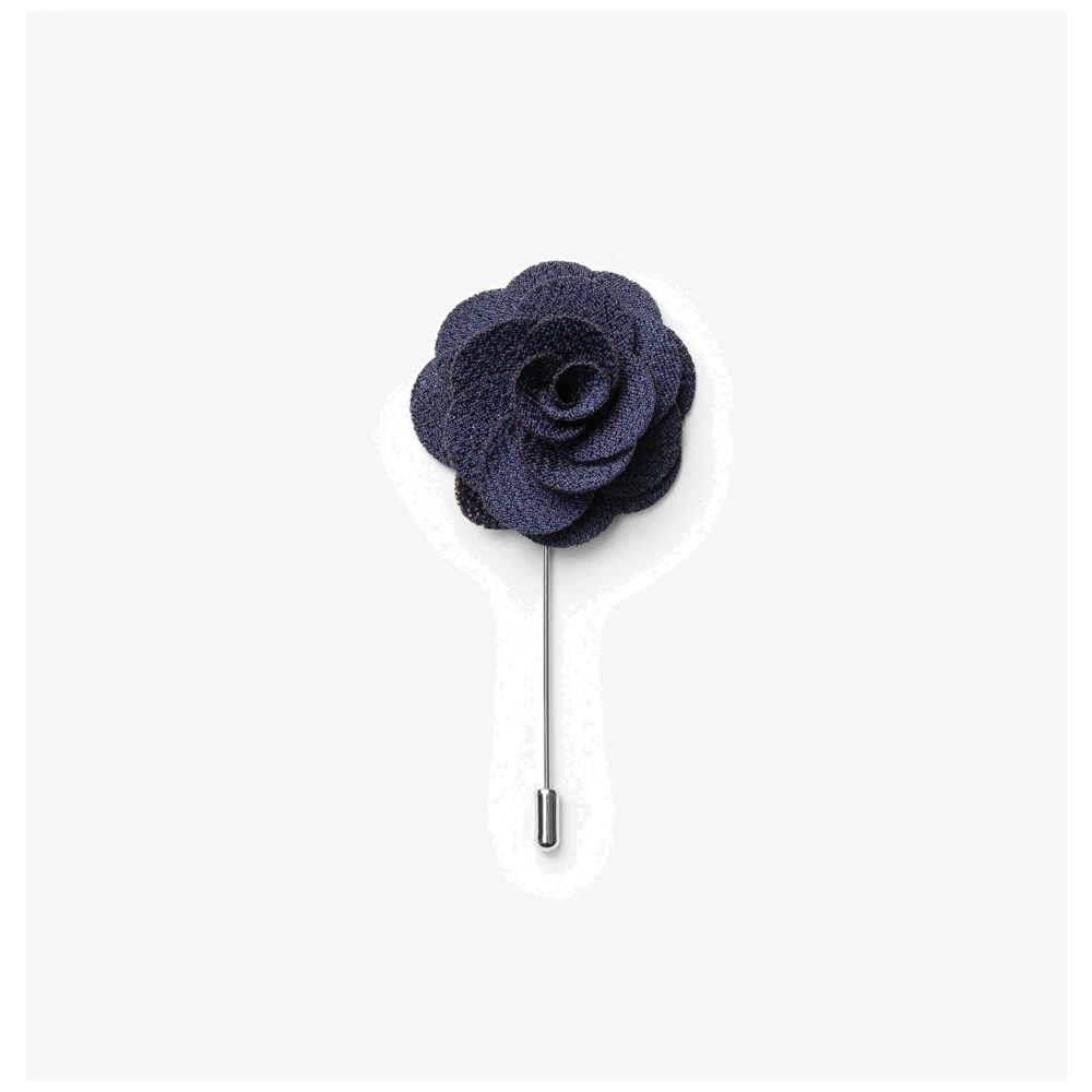 j920500_james-harvest-frost-solid-hankie-lapel-pin-with-giftbox-29205002920500-600-lapelpin-blue-closeup3