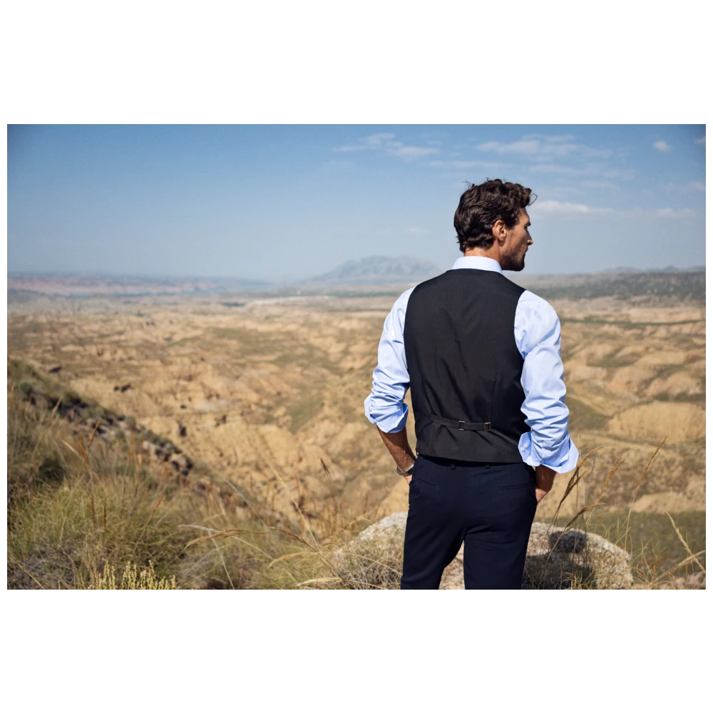 j962311_james-harvest-frost-signature-vest-29623112962311-2905002-2962321-3xjhf-img26
