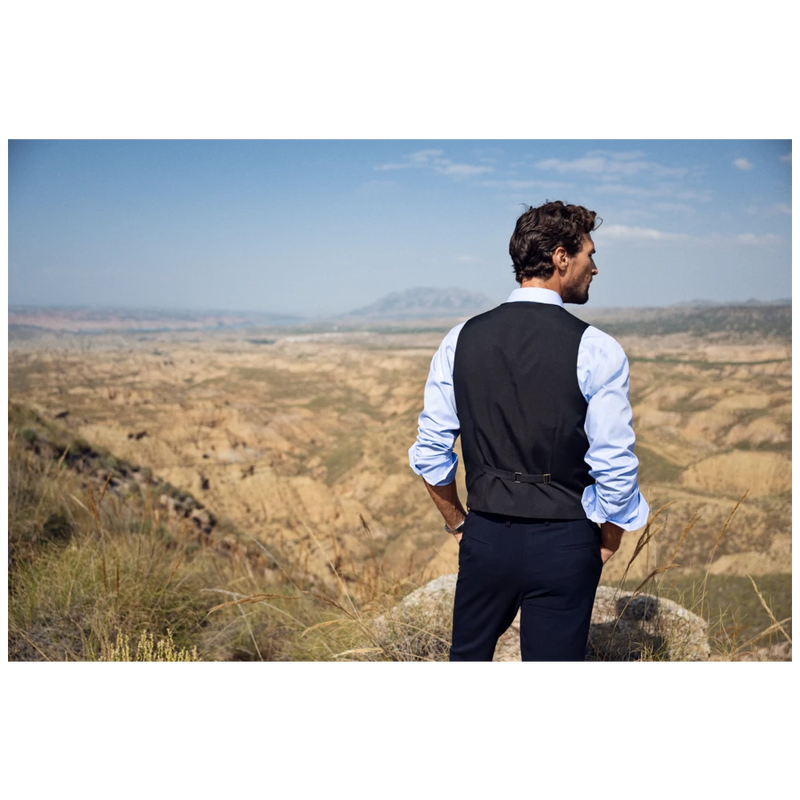 j962311_james-harvest-frost-signature-vest-29623112962311-2905002-2962321-3xjhf-img26