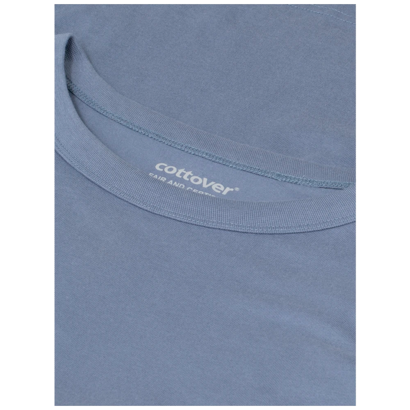 ct1060_cottover-relaxed-t-shirt-longsleeve-gots-141060141060-748-ls-relaxed-dustyblue-closeup1