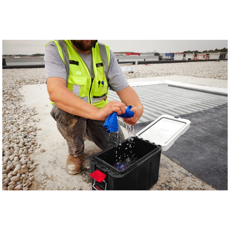 mwpvact_milwaukee-pva-cooling-towel-4932498146