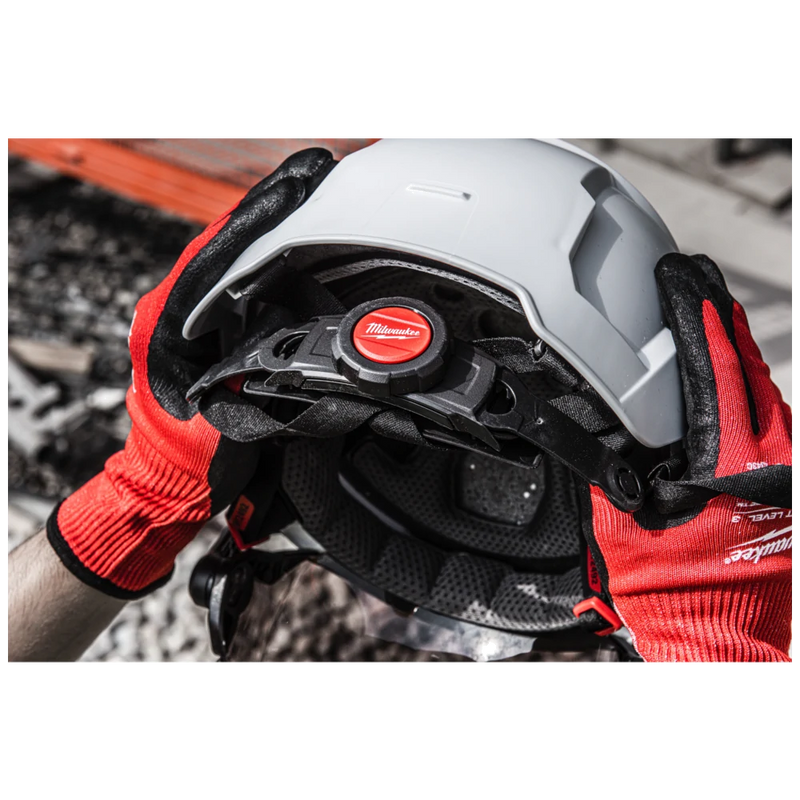 mwbcud_milwaukee-bolt-visor-universal-donker-4932479942