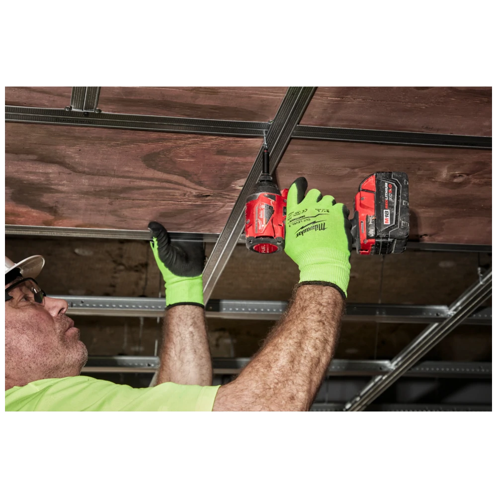mwhvccp_milwaukee-hi-vis-cut-c-werkhandschoenen-pack