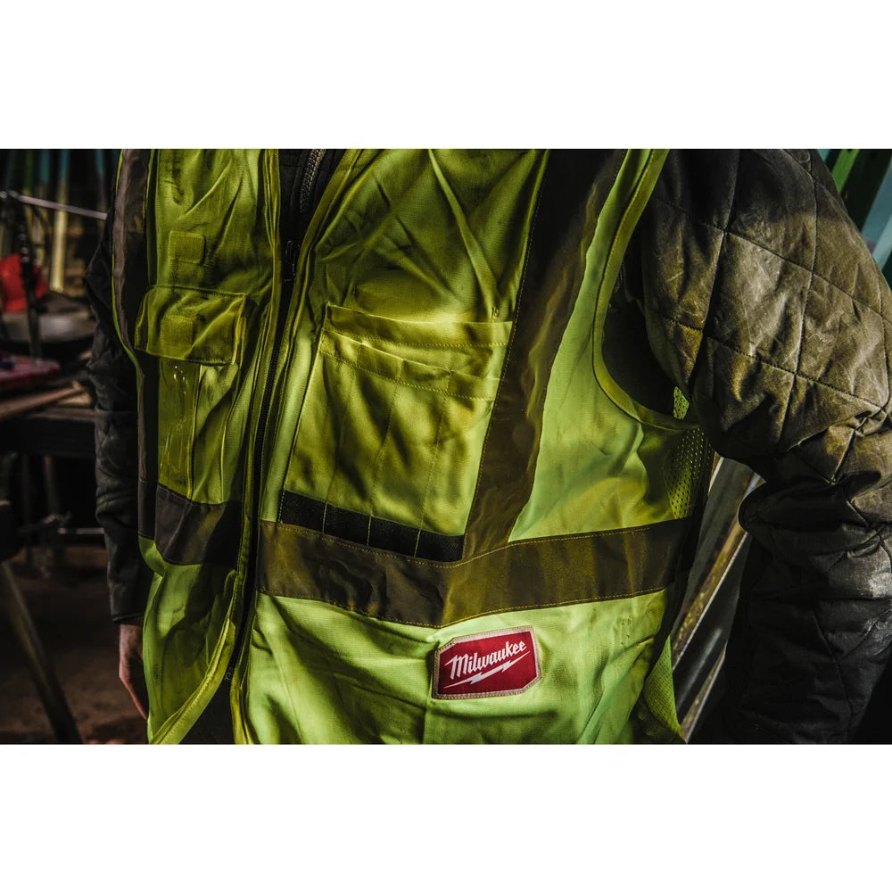 mwhvv_milwaukee-high-visibility-vest-met-rits-en-zakken